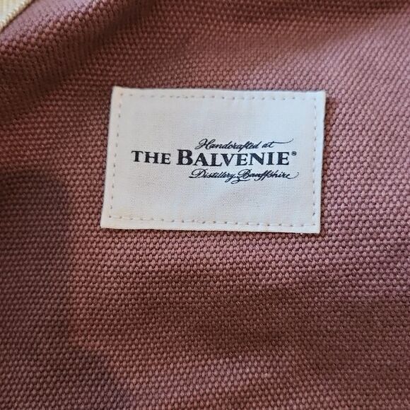 🔥clearance🔥Balvenie shoulder travel bag - Picture 2 of 4